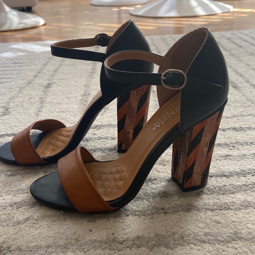 Patrizia by Spring Step wood pattern heels - size 7